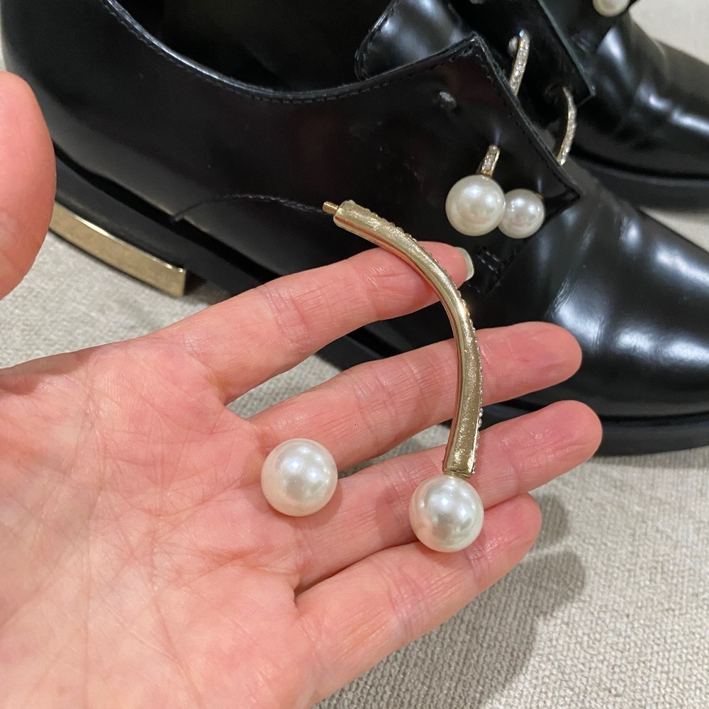 derby shoe with pearl and crystaI - Picture 11 of 12